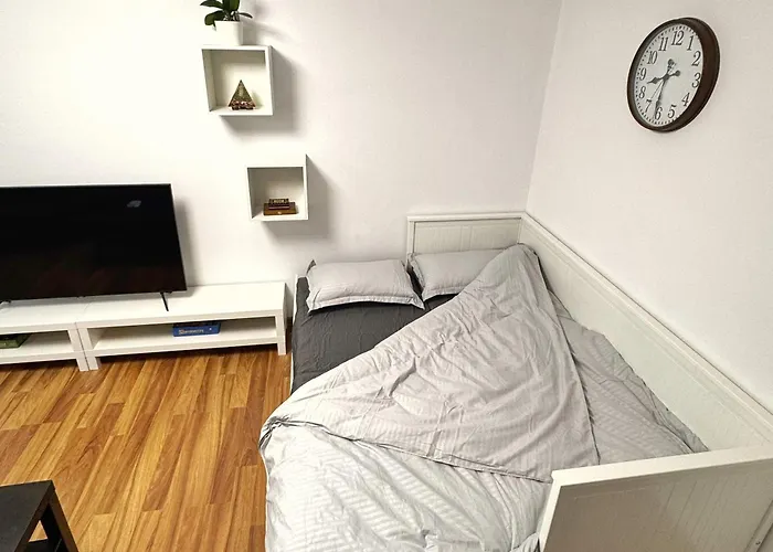 The Magistral - Downtown Апартаменти *